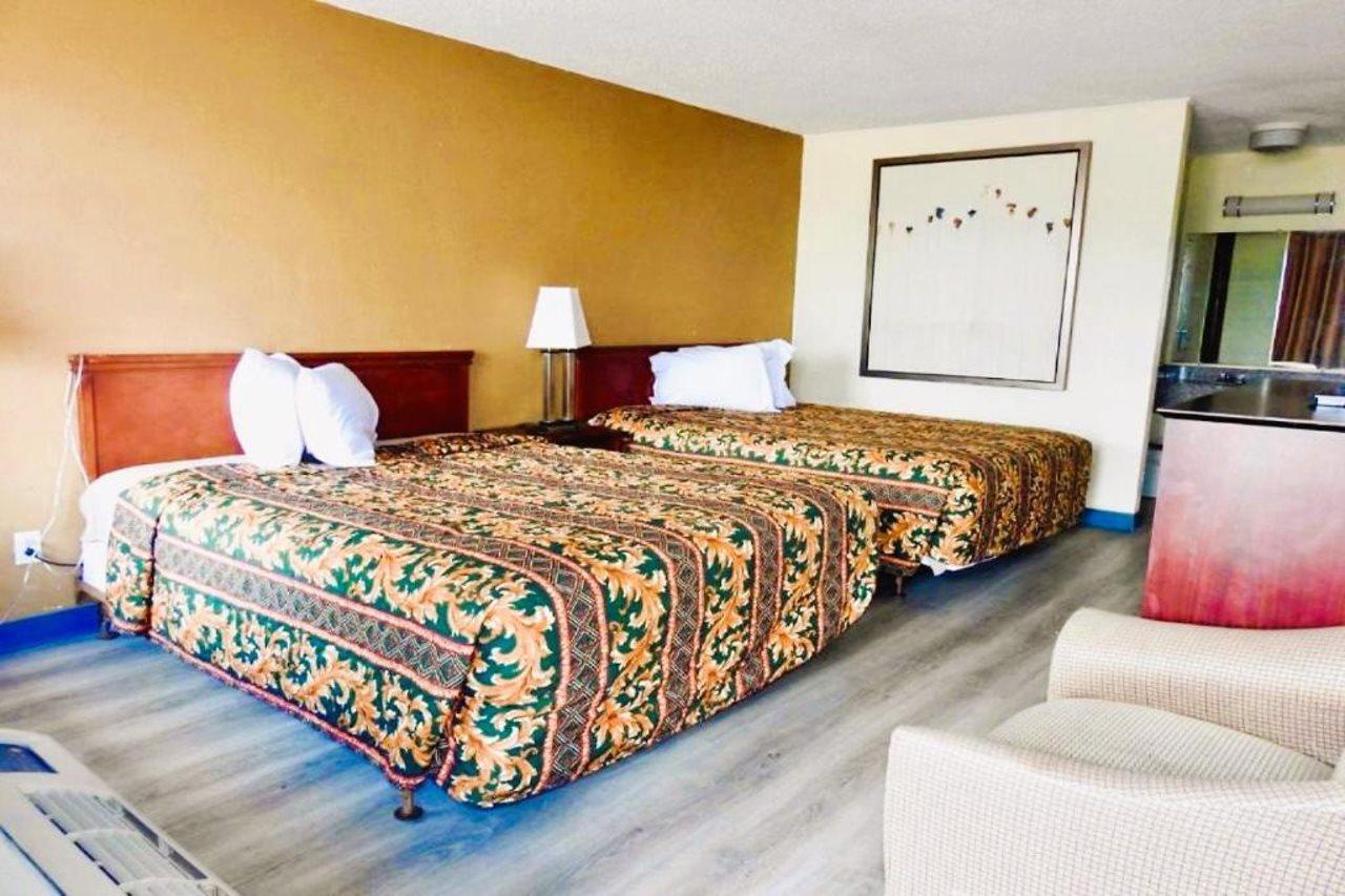 Holiday Lodge Virginia Pearisburg Ngoại thất bức ảnh