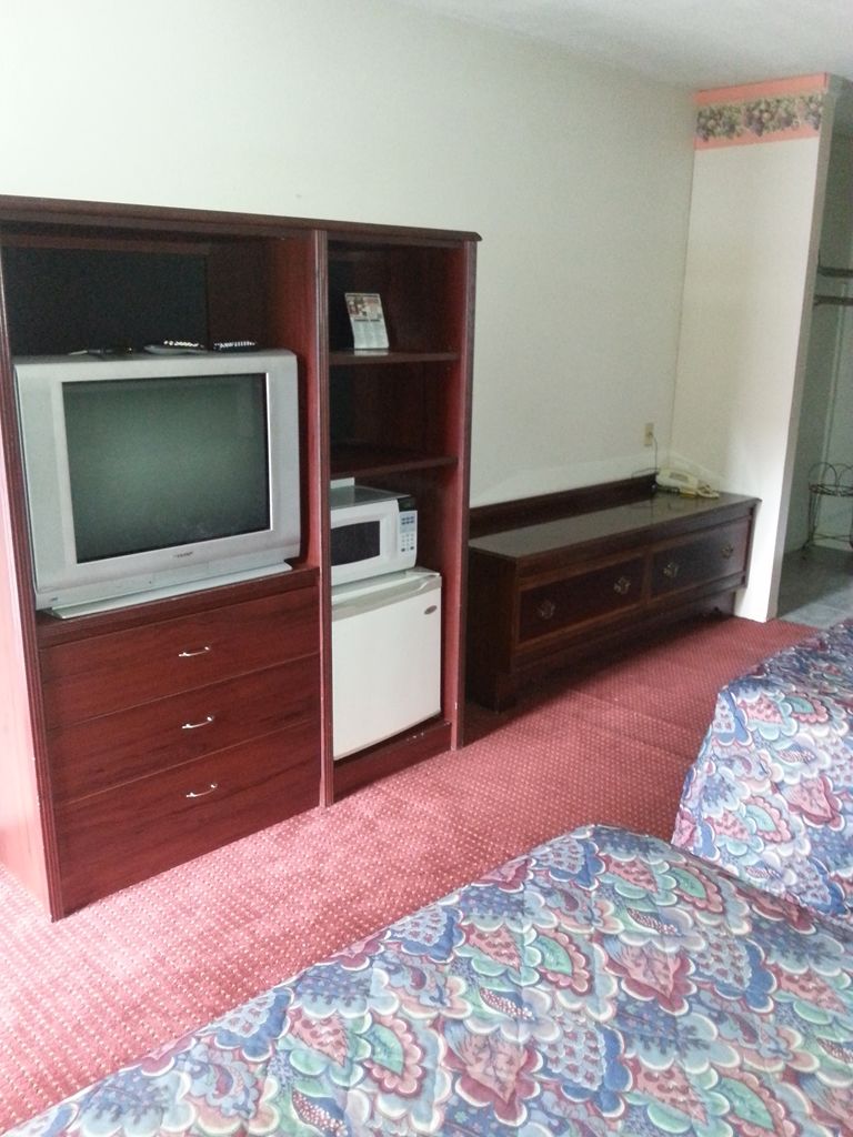 Holiday Lodge Virginia Pearisburg Phòng bức ảnh
